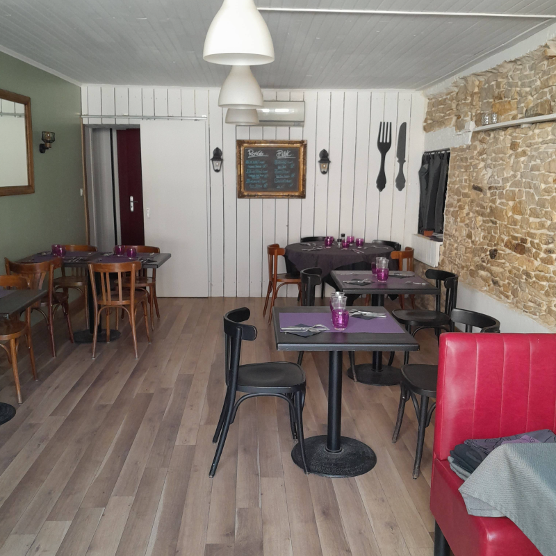 Le restaurant - La Pergola - Deluz - bien manger DELUZ